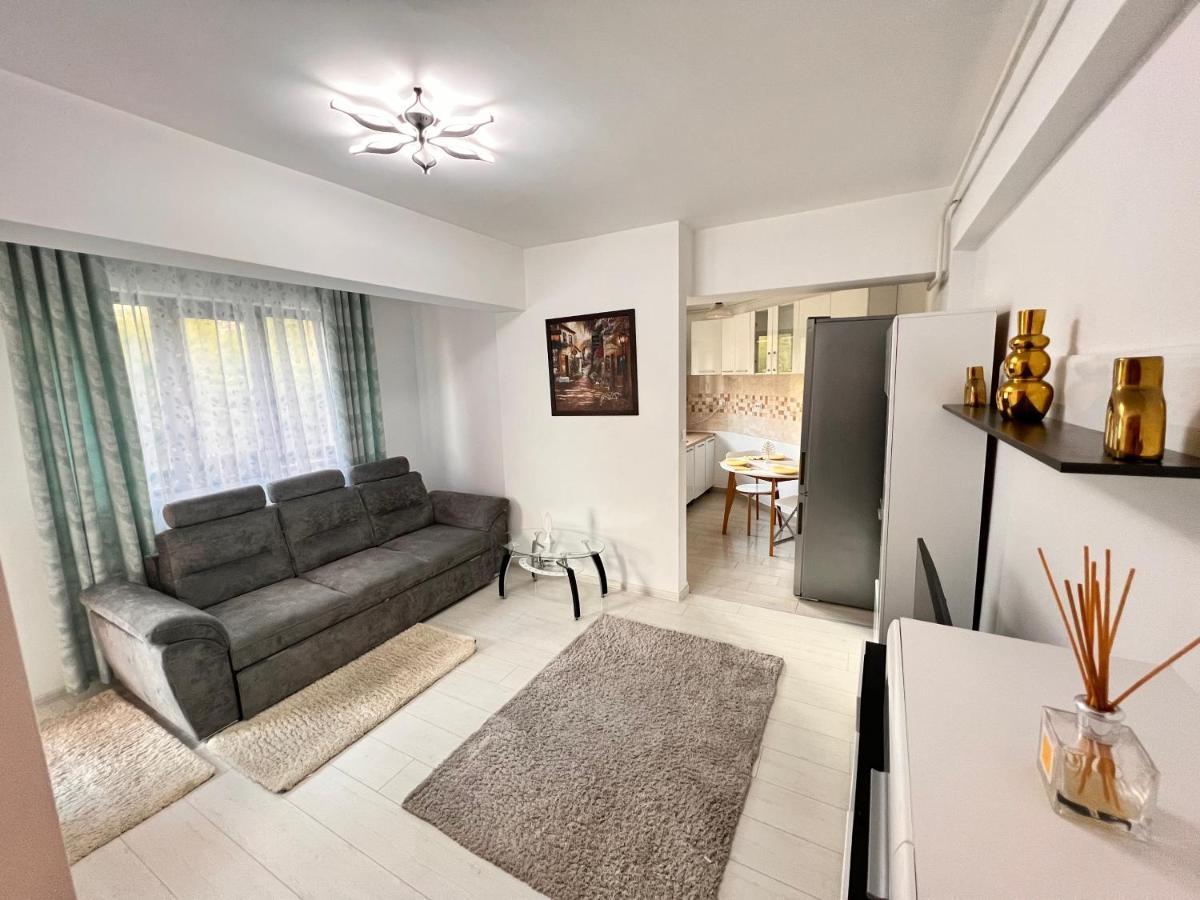 2 Rooms Apartment Airy & Bright Relax Yaş Dış mekan fotoğraf